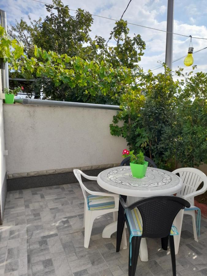 Ml Apartman Сень Экстерьер фото